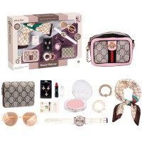 Набір косметики та аксесуарів Gucci
