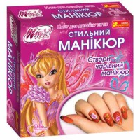 Стильний манікюр Стелла Вінкс